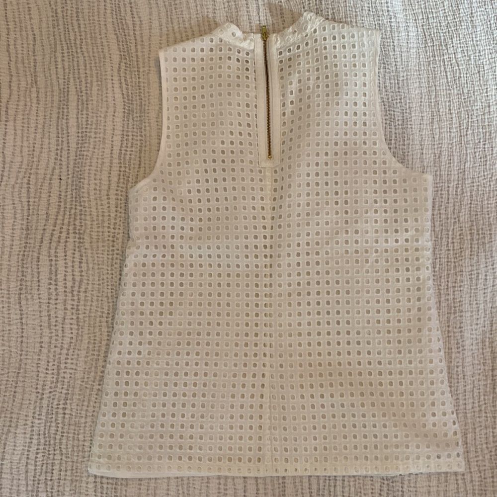 💜 J. Crew Eyelet Top - Picture 2 of 6